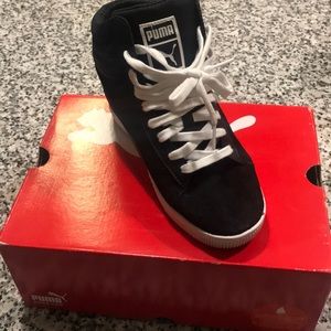 Puma Shoes. Tennis shoes wedge! Great with dress